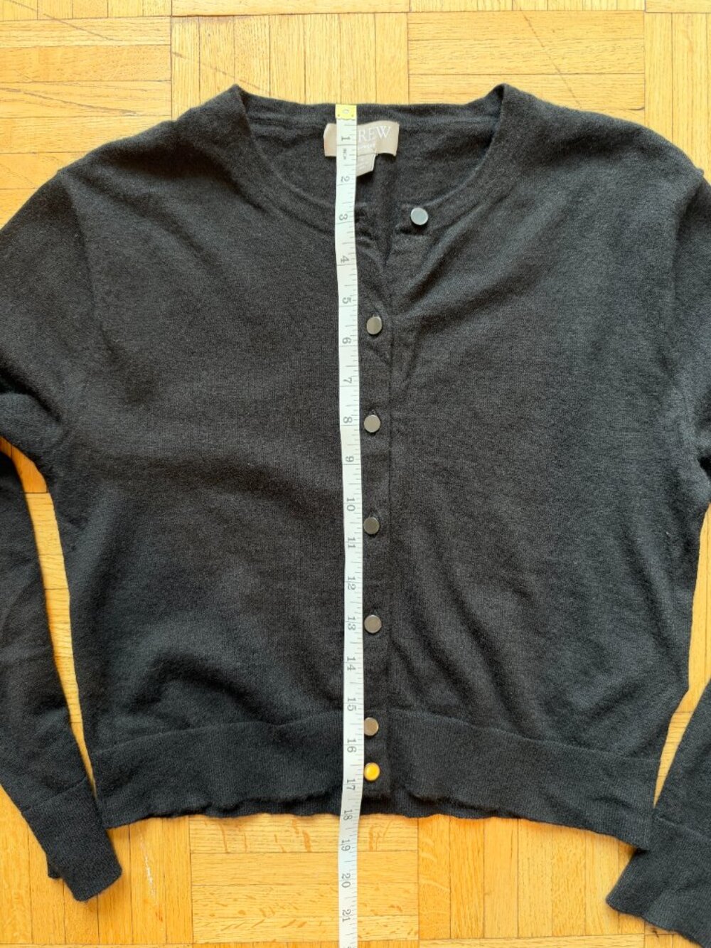 J Crew Featherweight 100% Cashmere Cardigan Black S - Picture 6 of 12